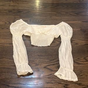 cropped white long sleve blouse
